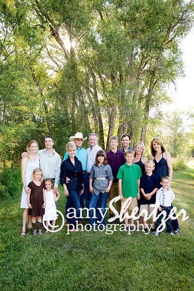 An extended family poses for a portrait in Bozeman